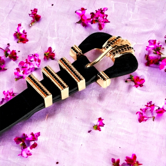 Ladies Beautiful Black Crown Jewel Buckle Head Belt - Picture 2 of 3